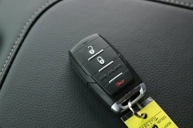 New 2026 RAM 2500 Tradesman AWD/4WD image 18