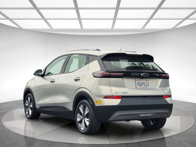 Used 2022 Chevrolet Bolt EUV LT w/ Convenience Package image 7