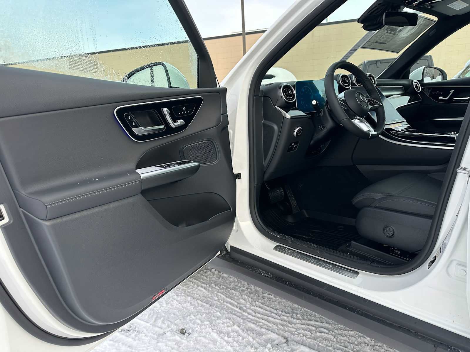 New 2026 Mercedes-Benz GLC 300 4MATIC image 19