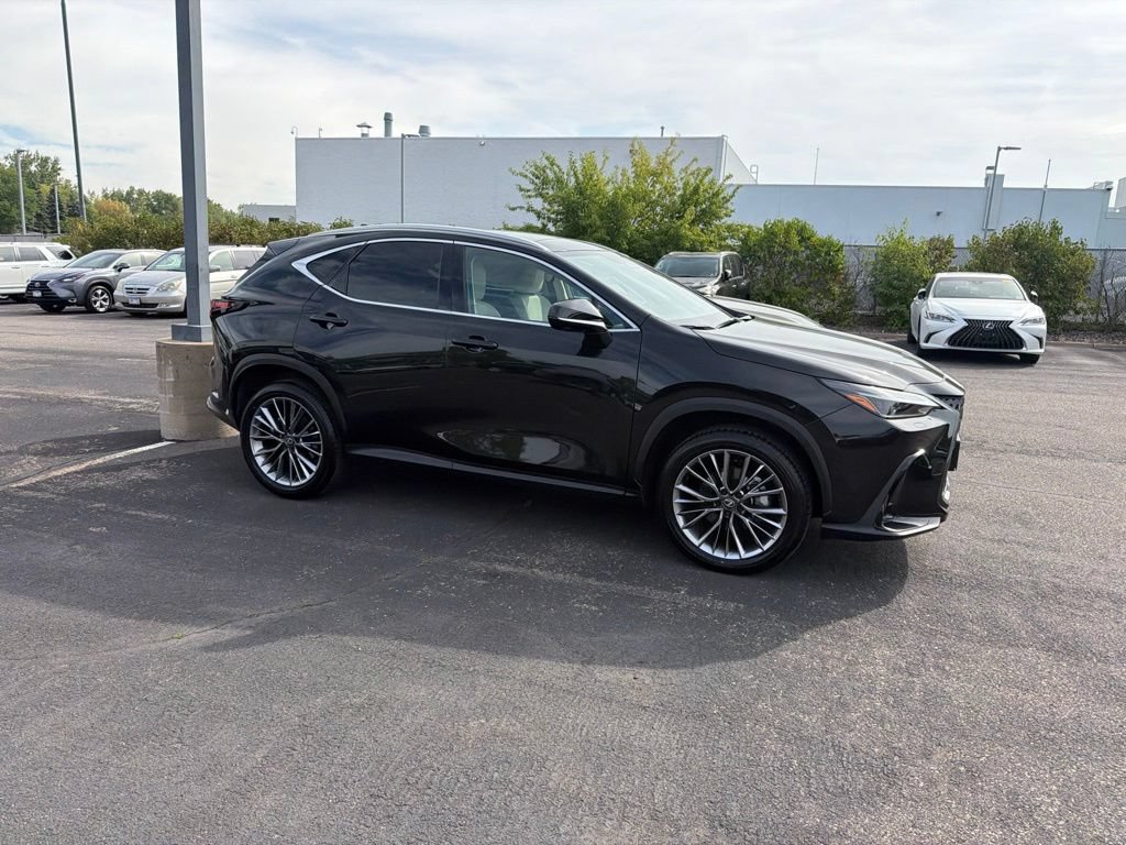 Certified 2026 Lexus NX 350 AWD w/ Accessory Package (2T) image 17