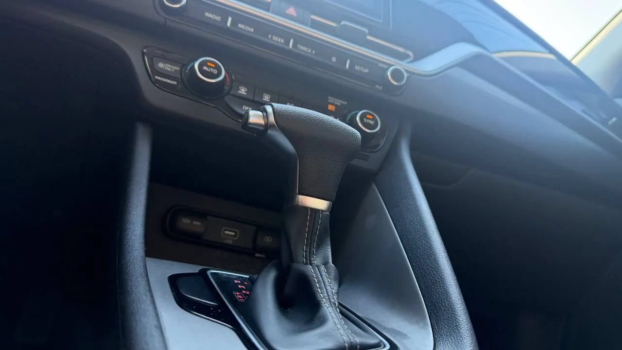 Used 2021 Kia Niro LX FWD image 8