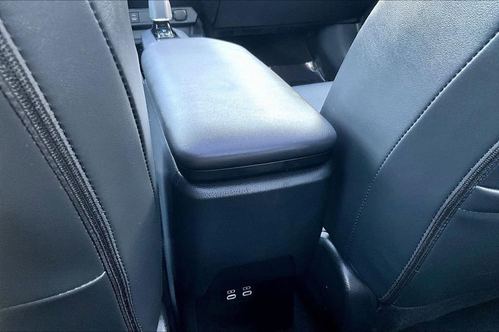 Used 2024 Toyota Prius XLE image 10