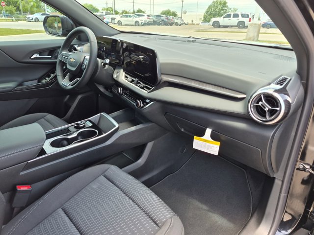 Used 2026 Chevrolet Equinox LT w/ Safety and Technology Package FWD image 22