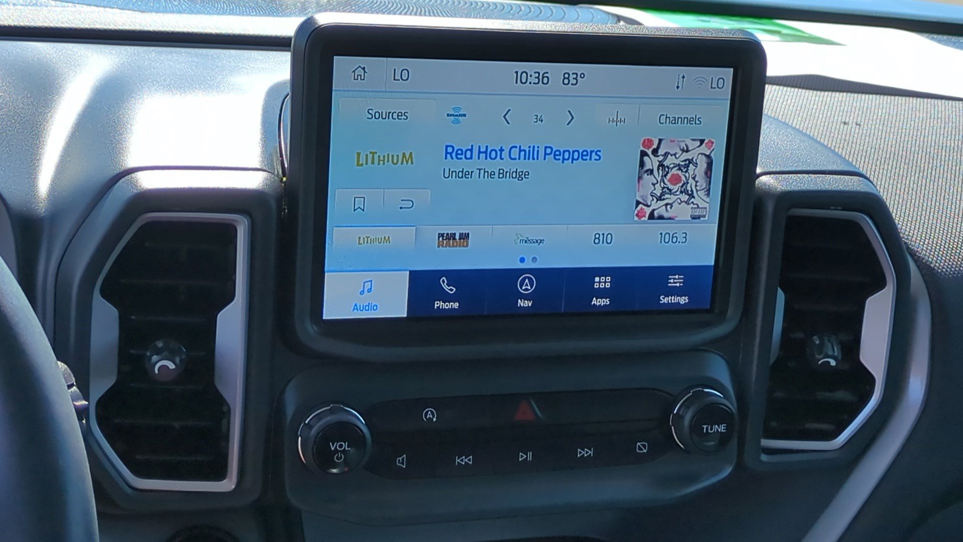 Used 2024 Ford Bronco Sport Outer Banks w/ Tech Package image 22