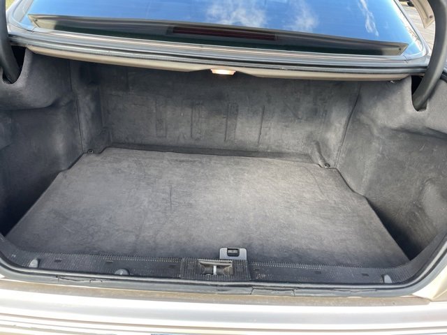 Used 2000 Mercedes-Benz E 320 Sedan image 13