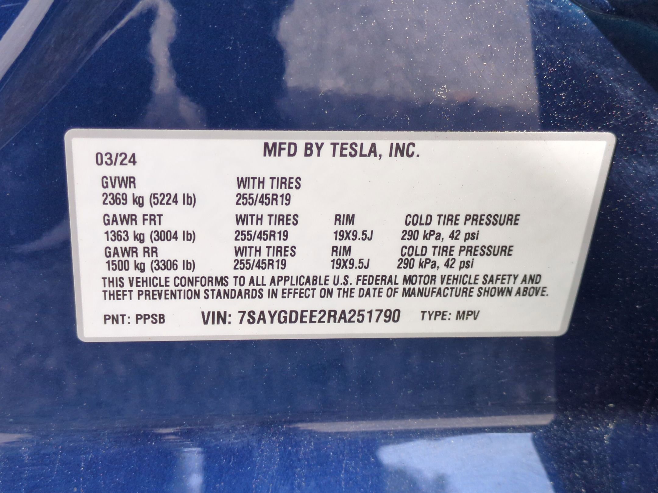 Used 2024 Tesla Model Y Long Range image 40