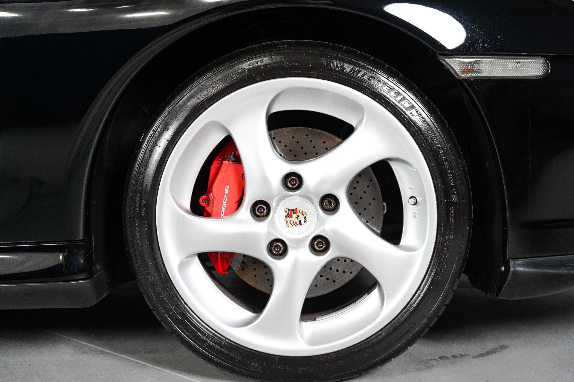 Used 2001 Porsche 911 Turbo AWD/4WD image 28