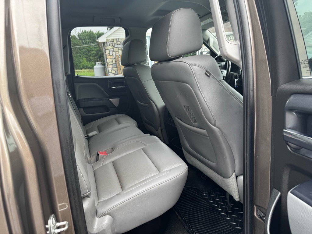 Used 2015 Chevrolet Silverado 3500 LTZ w/ LTZ Plus Package image 30