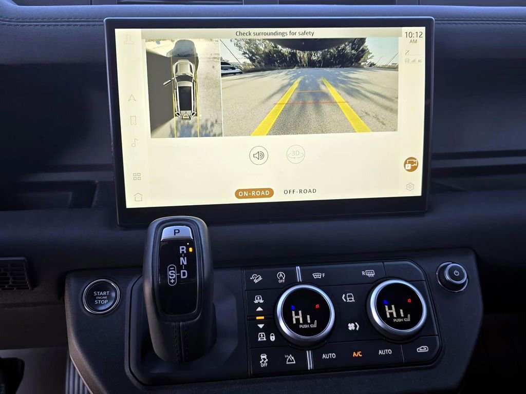 Used 2023 Land Rover Defender 130 X-Dynamic SE image 16