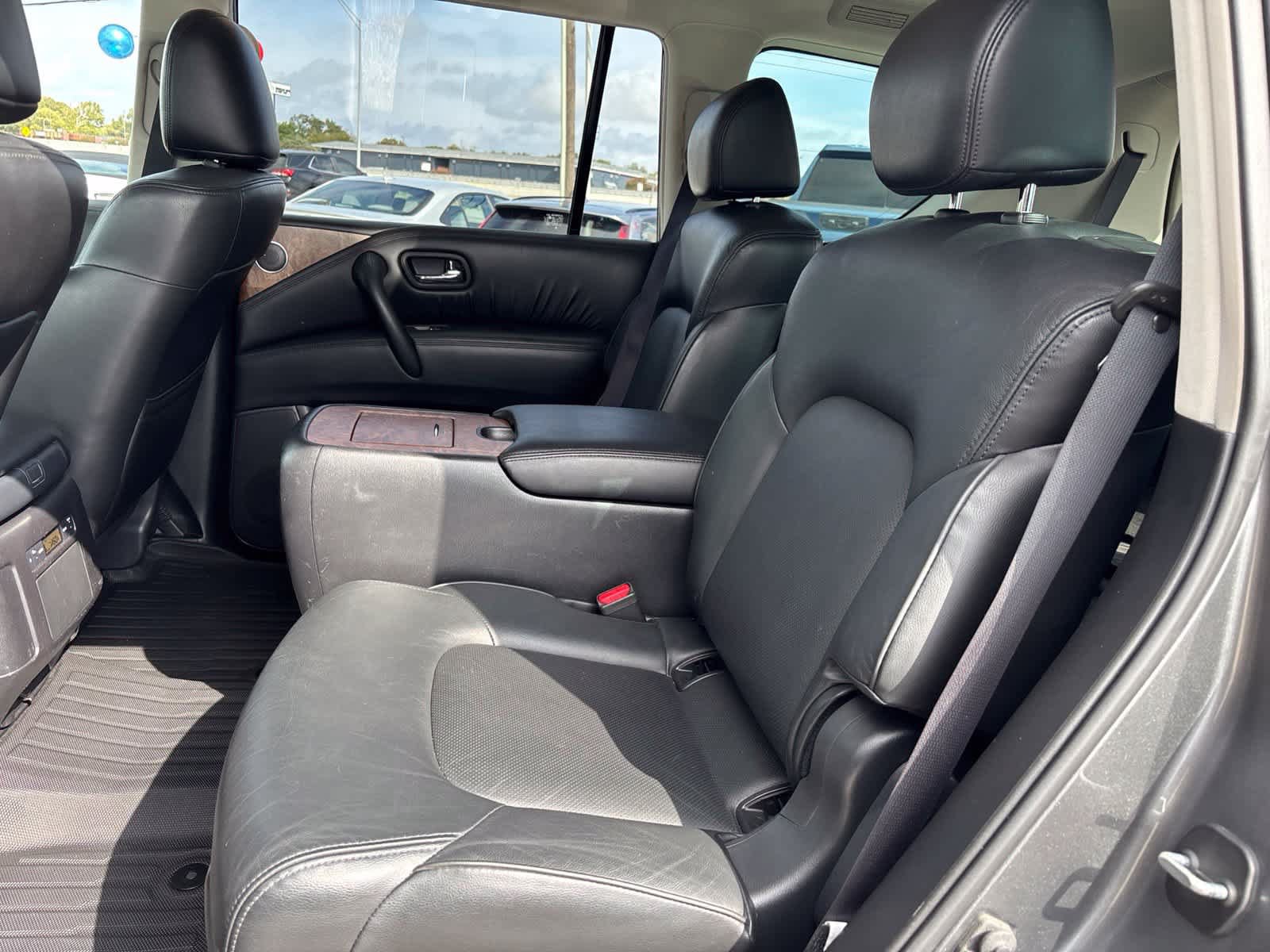Used 2023 Nissan Armada SL w/ Captain's Chairs Package AWD/4WD image 17
