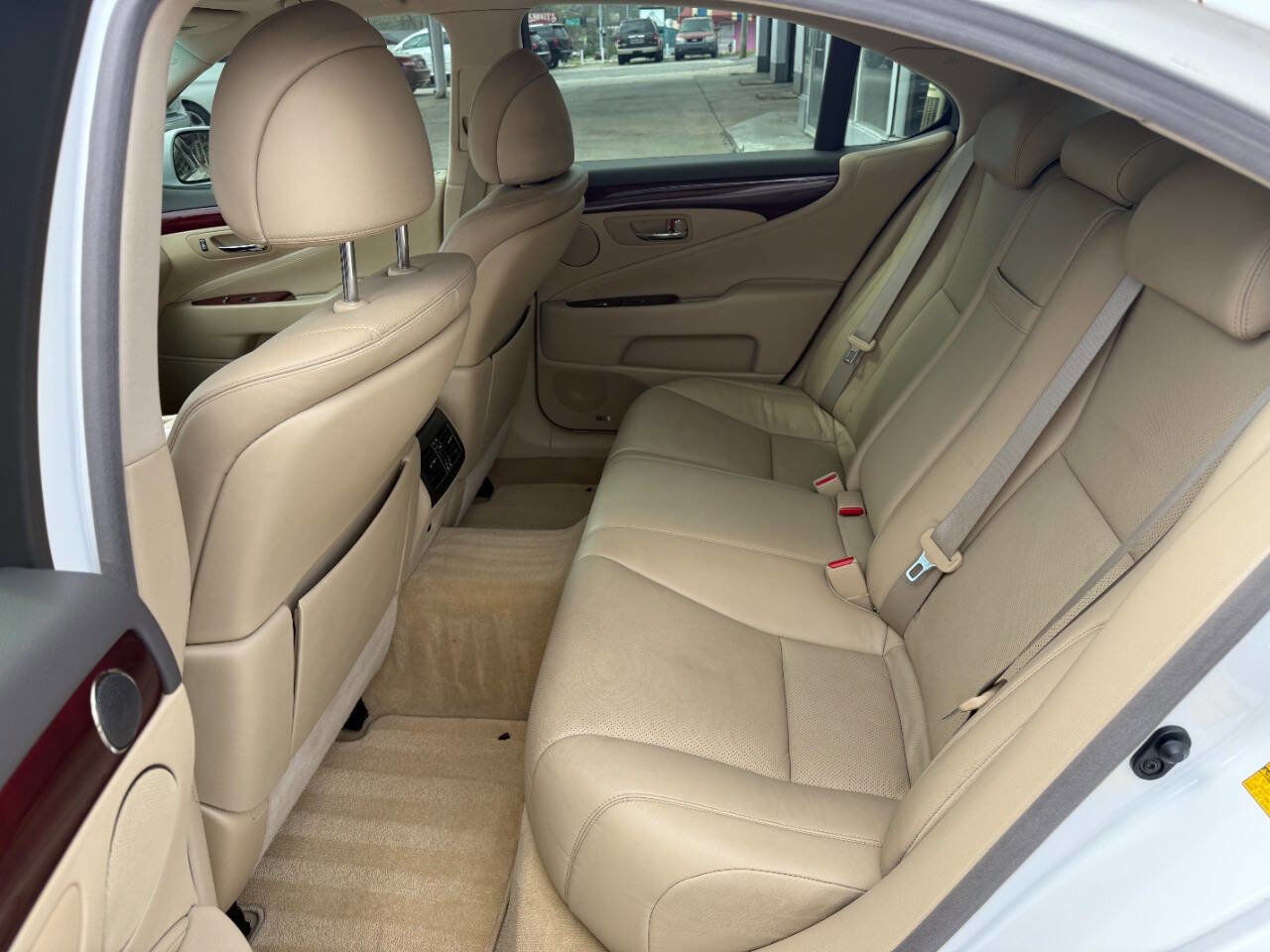 Used 2008 Lexus LS 460 image 10