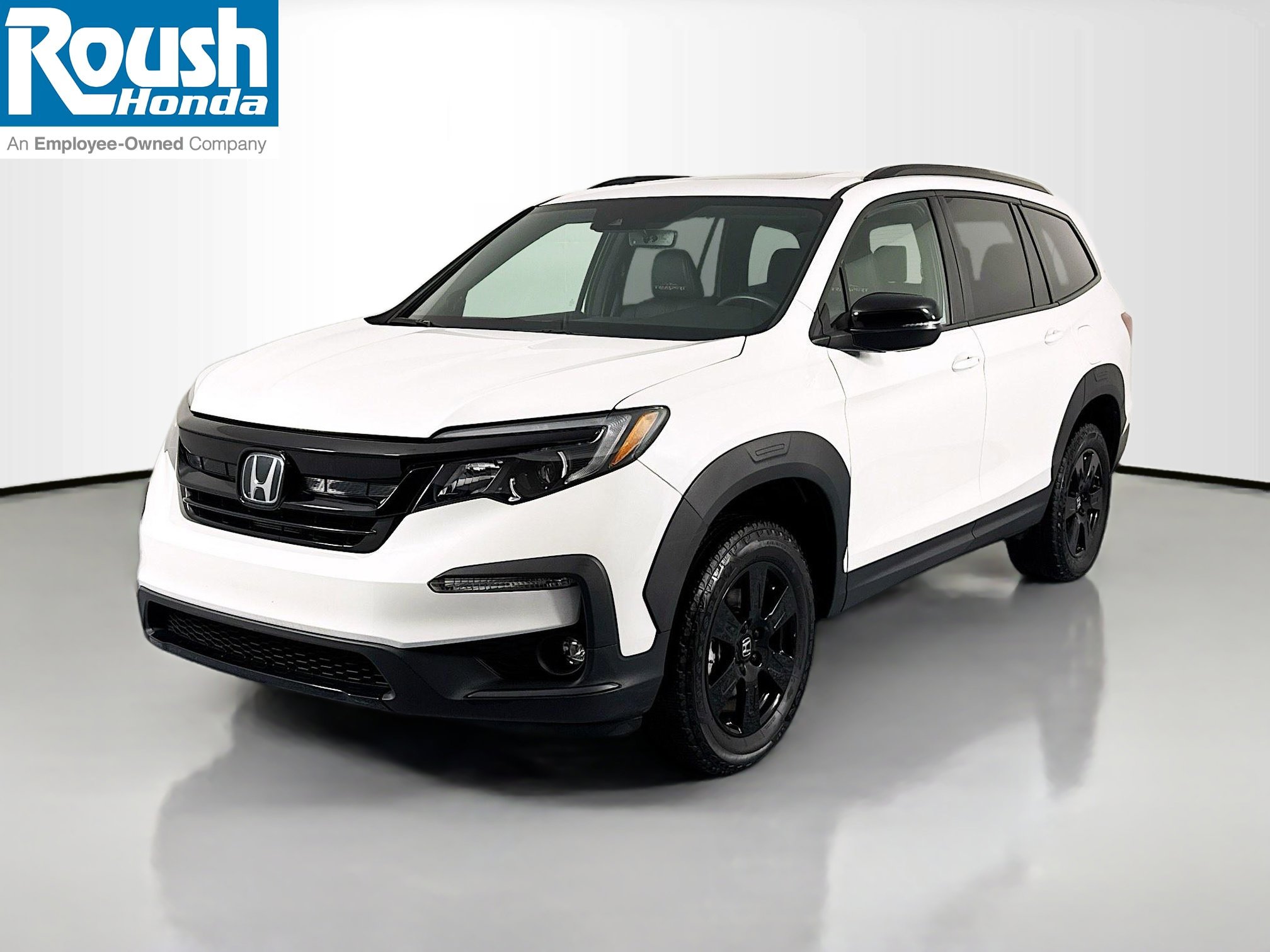 Certified 2022 Honda Pilot TrailSport image 1