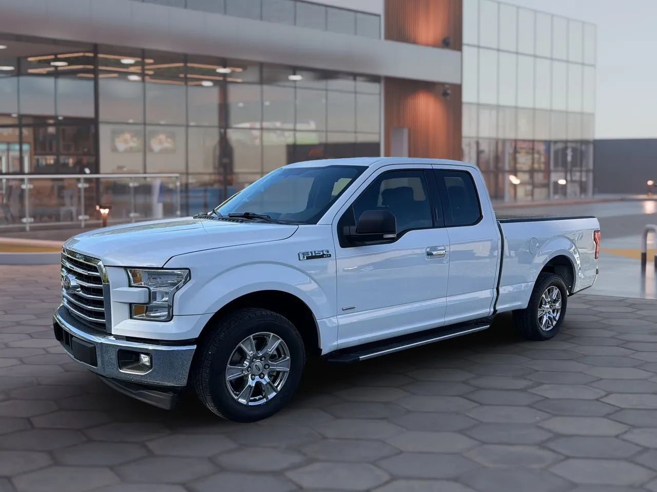 Used 2017 Ford F150 XLT w/ Equipment Group 301A Mid RWD image 2