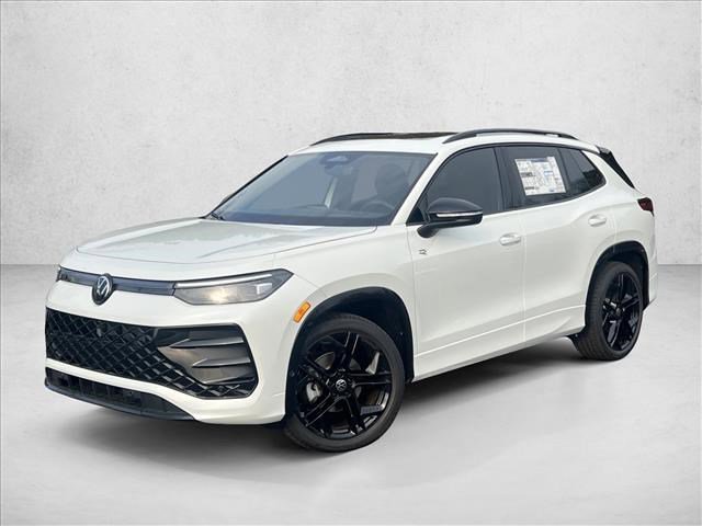 New 2026 Volkswagen Tiguan SE R-Line image 1