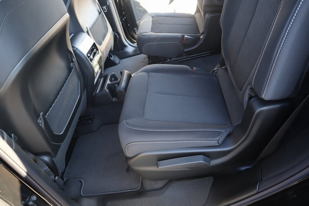 New 2025 Jeep Grand Cherokee L Laredo w/ Luxury Tech Group I image 12