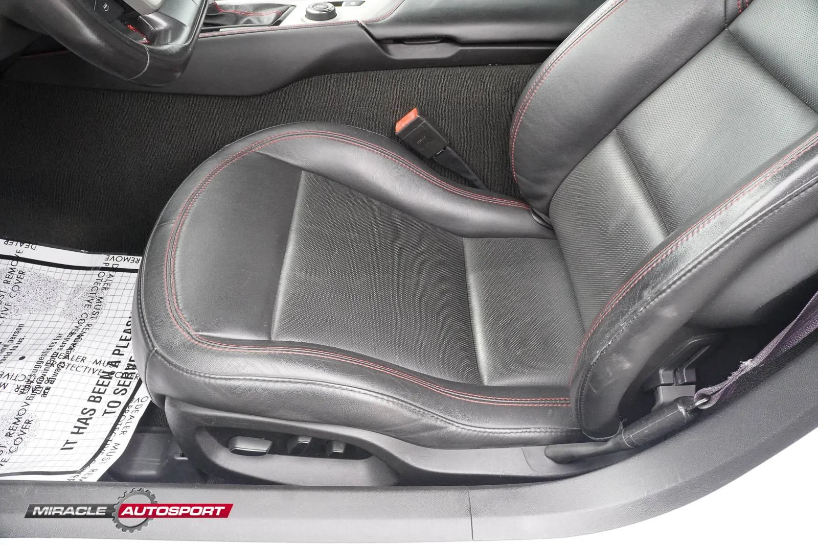 Used 2017 Chevrolet Corvette Stingray Coupe w/ 3LT Preferred Equipment Group RWD image 19