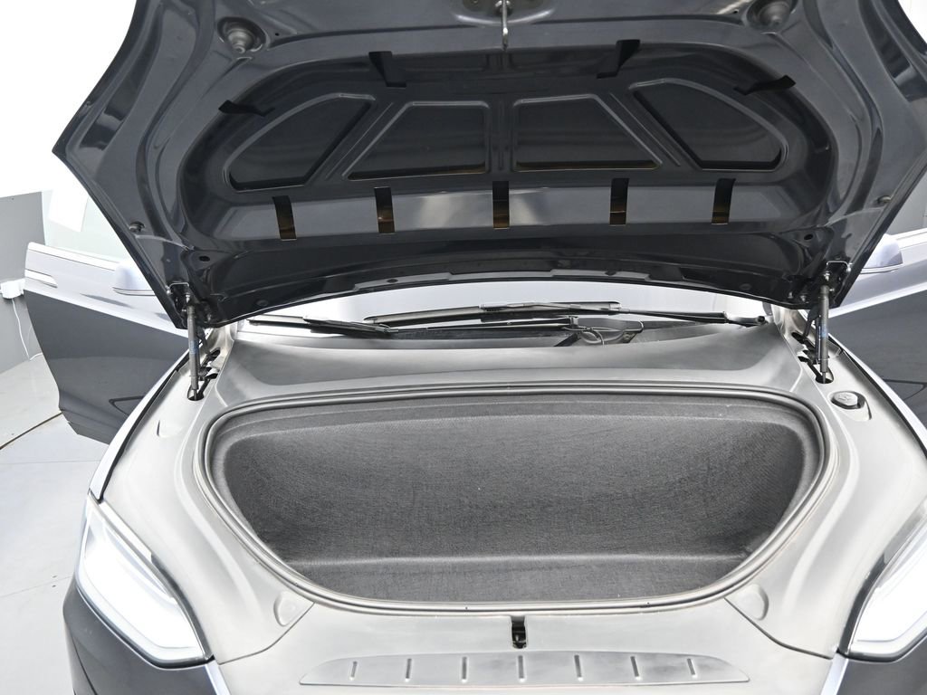 Used 2020 Tesla Model X Long Range image 41