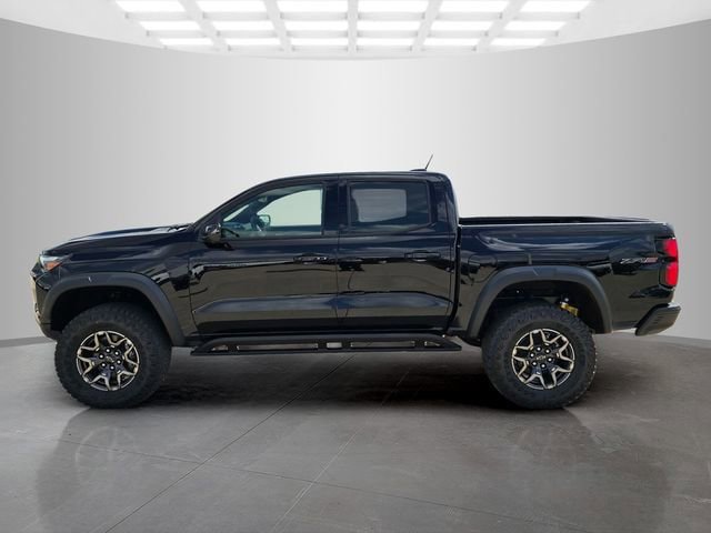 New 2026 Chevrolet Colorado ZR2 w/ Technology Package AWD/4WD image 8