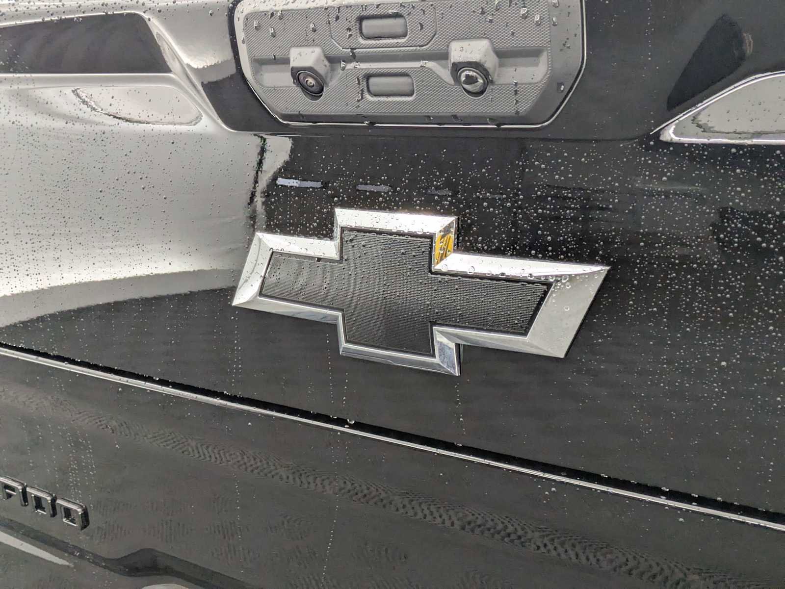 New 2026 Chevrolet Silverado 1500 ZR2 image 14
