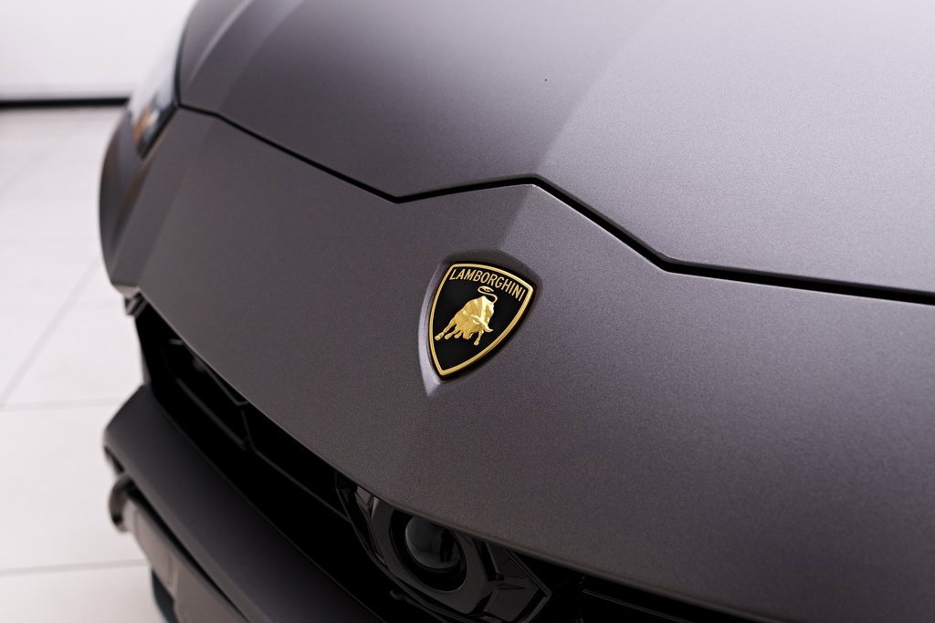 Used 2021 Lamborghini Urus image 17