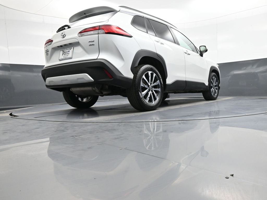 Certified 2023 Toyota Corolla Cross XLE w/ Convenience Package AWD/4WD image 30