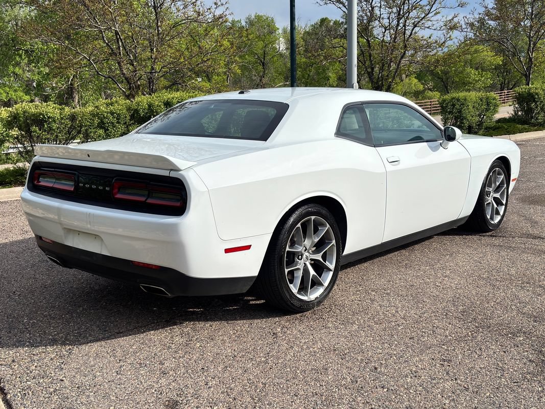 Used 2022 Dodge Challenger GT RWD image 10