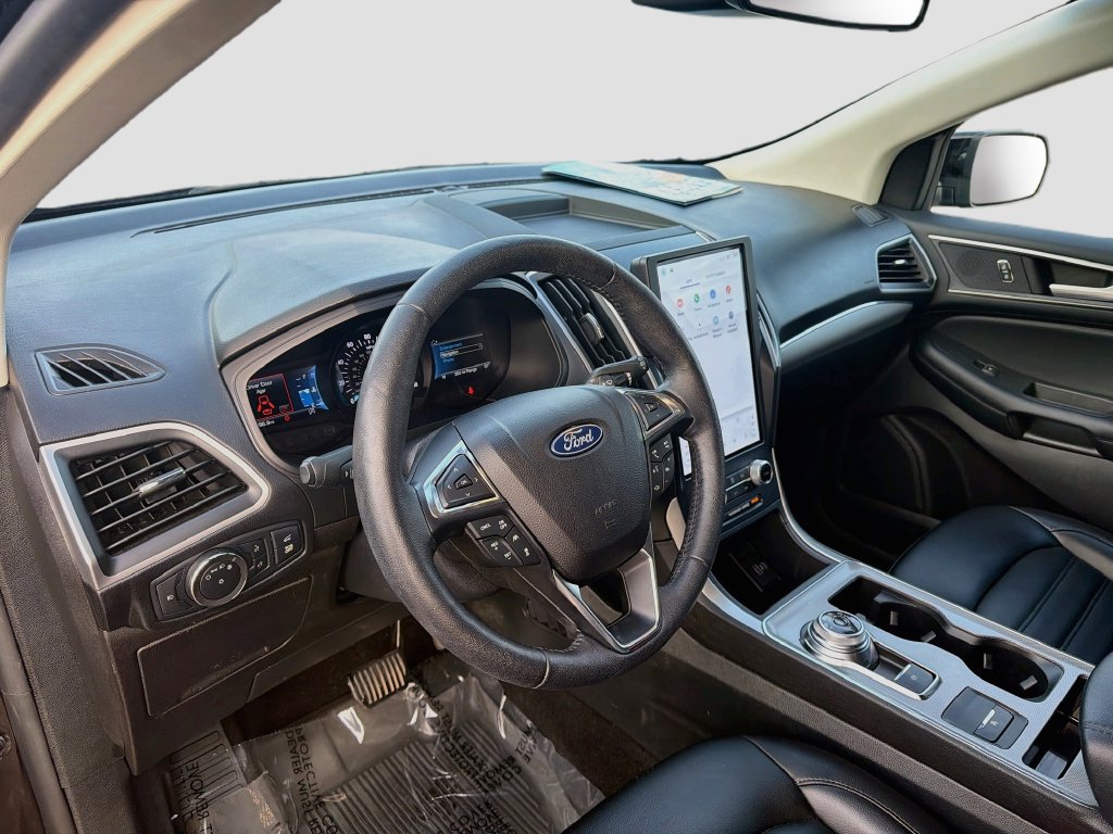 Certified 2022 Ford Edge SEL w/ Convenience Package AWD/4WD image 9