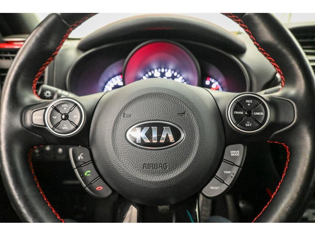 Used 2019 Kia Soul + image 32