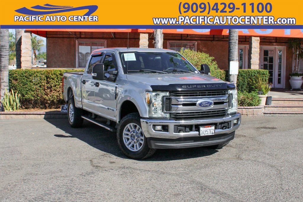 Used 2017 Ford F250 XLT w/ XLT Value Package AWD/4WD image 1
