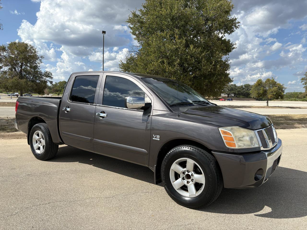 Used 2004 Nissan Titan SE RWD image 54