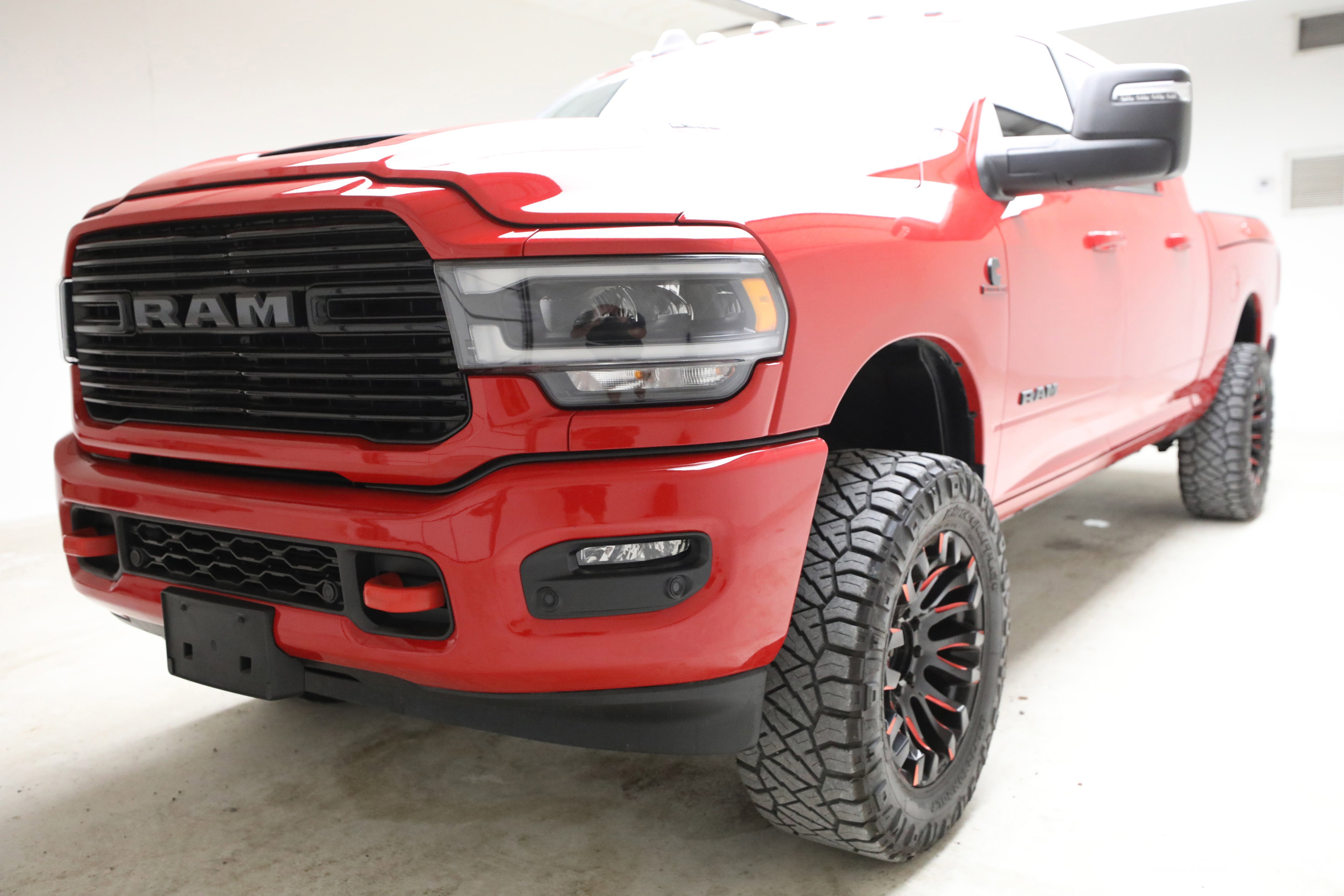 Used 2024 RAM 2500 Laramie w/ Night Edition AWD/4WD video 1