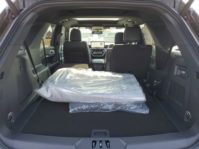 New 2026 Ford Explorer ST image 39