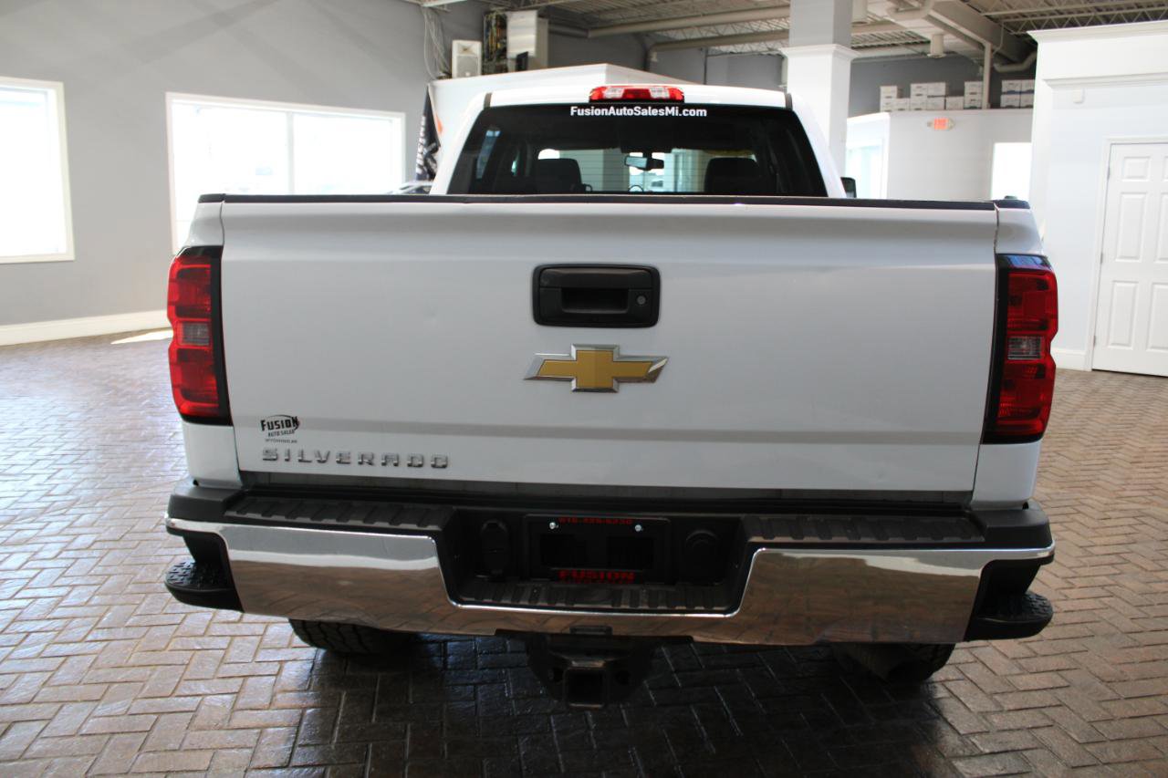 Used 2019 Chevrolet Silverado 2500 W/T w/ Snow Plow Prep Package AWD/4WD image 6