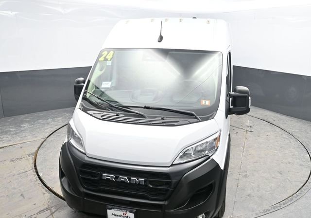 Used 2024 RAM ProMaster 2500 w/ Convenience Group image 22
