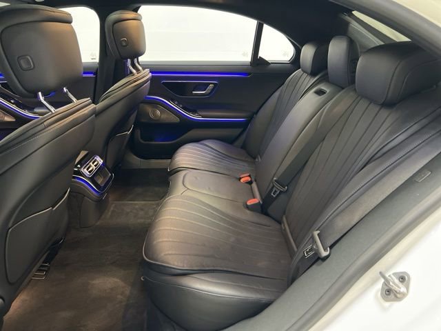 Used 2022 Mercedes-Benz S 500 4MATIC w/ AMG Line Package image 41