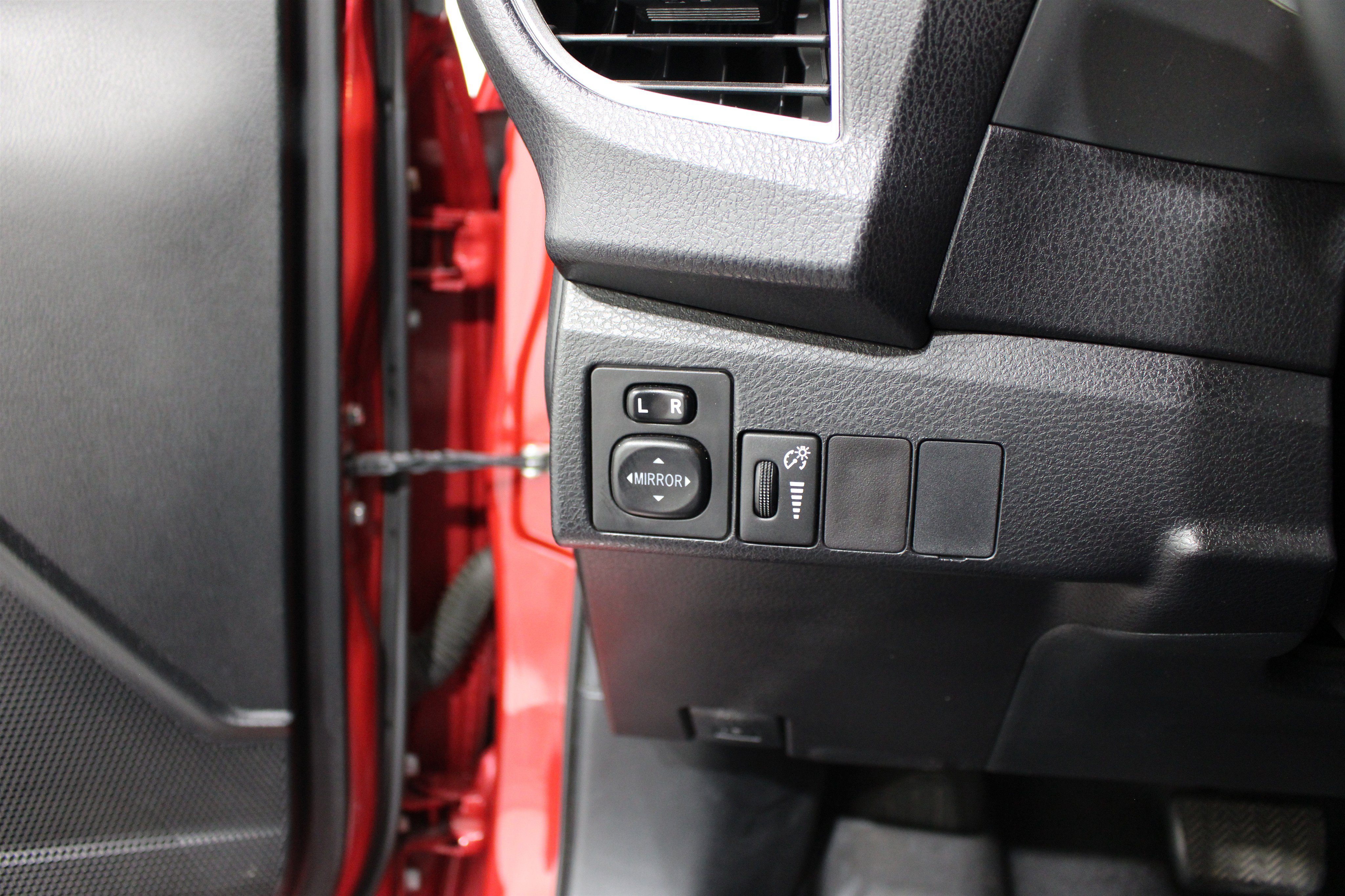 Used 2015 Toyota Corolla S w/ Body Protection Package #1 FWD image 8