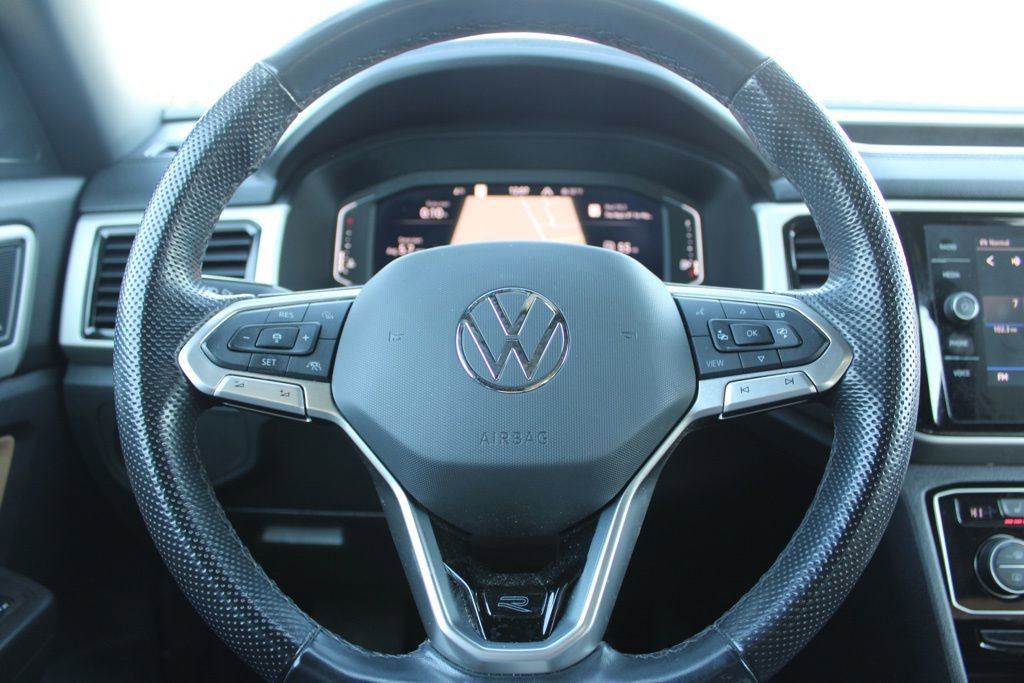 Used 2022 Volkswagen Atlas Cross Sport SEL Premium R-Line image 32