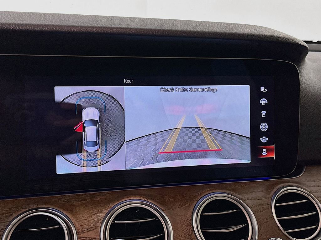 Used 2021 Mercedes-Benz E 350 4MATIC Sedan image 20
