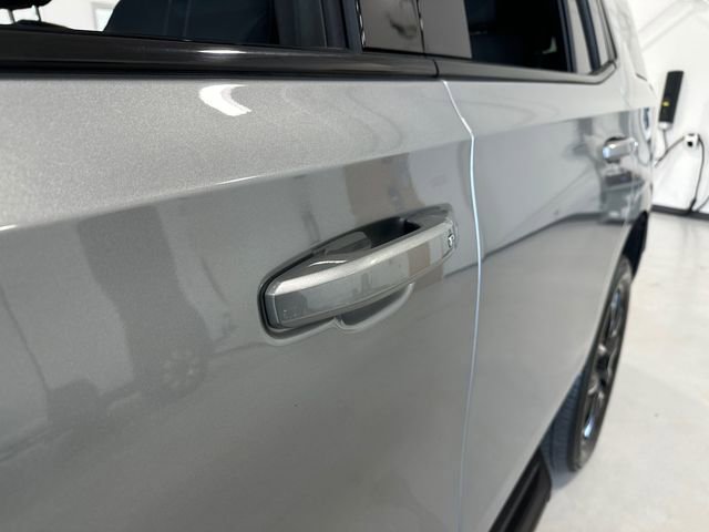 Used 2024 Chevrolet Tahoe RST w/ Luxury Package image 18