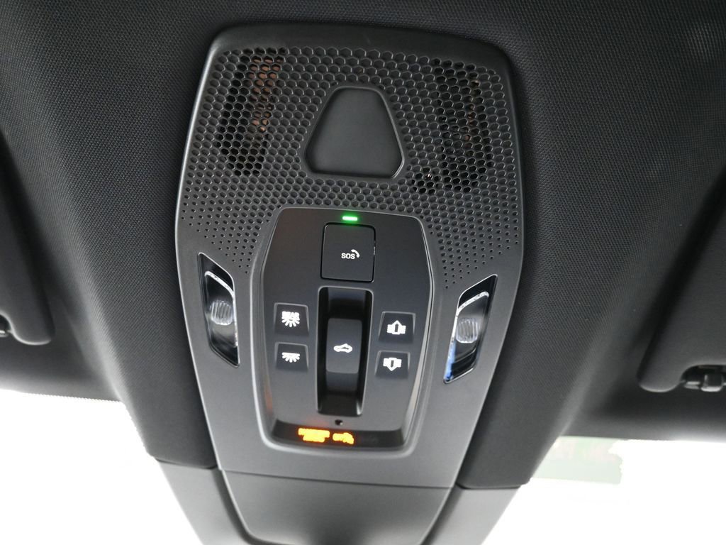 Certified 2024 Porsche Macan 4 Electric image 21