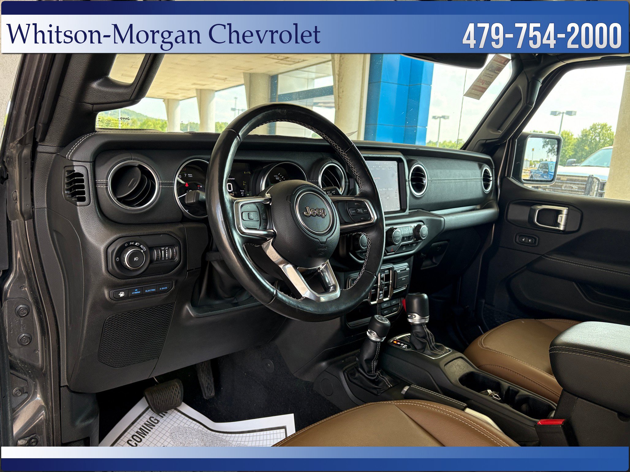 Used 2022 Jeep Wrangler Unlimited Sahara w/ Cold Weather Group AWD/4WD image 3