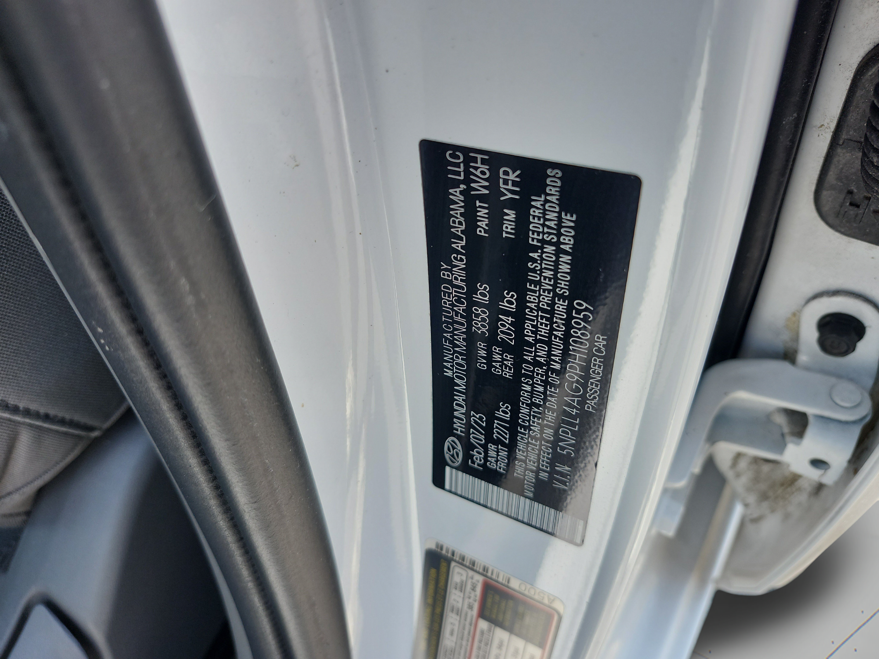 Certified 2023 Hyundai Elantra SE w/ Cargo Package FWD image 30