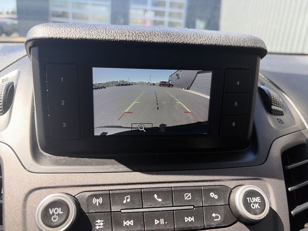 Used 2019 Ford Transit Connect XL image 17