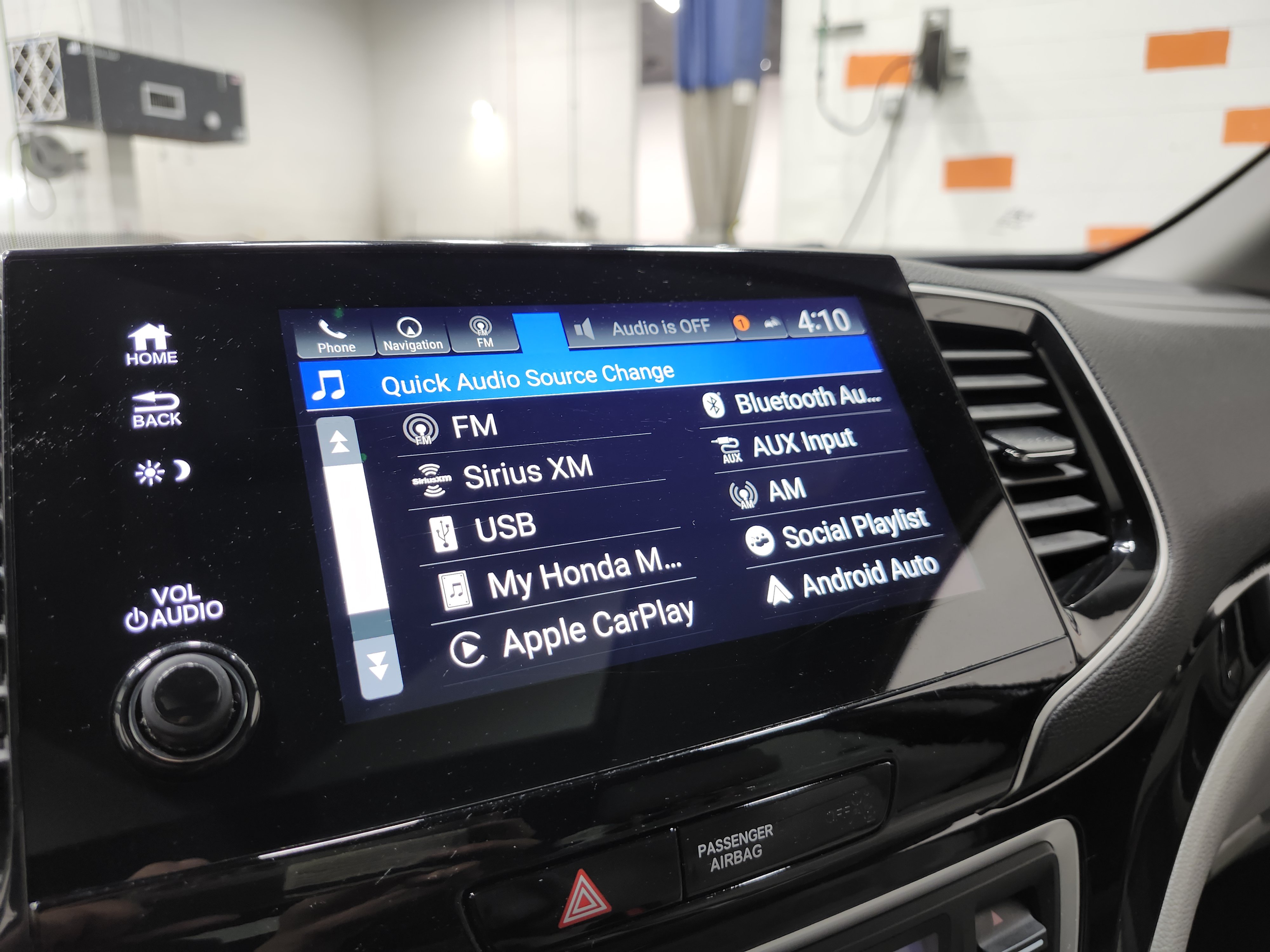 Used 2021 Honda Pilot Touring image 4