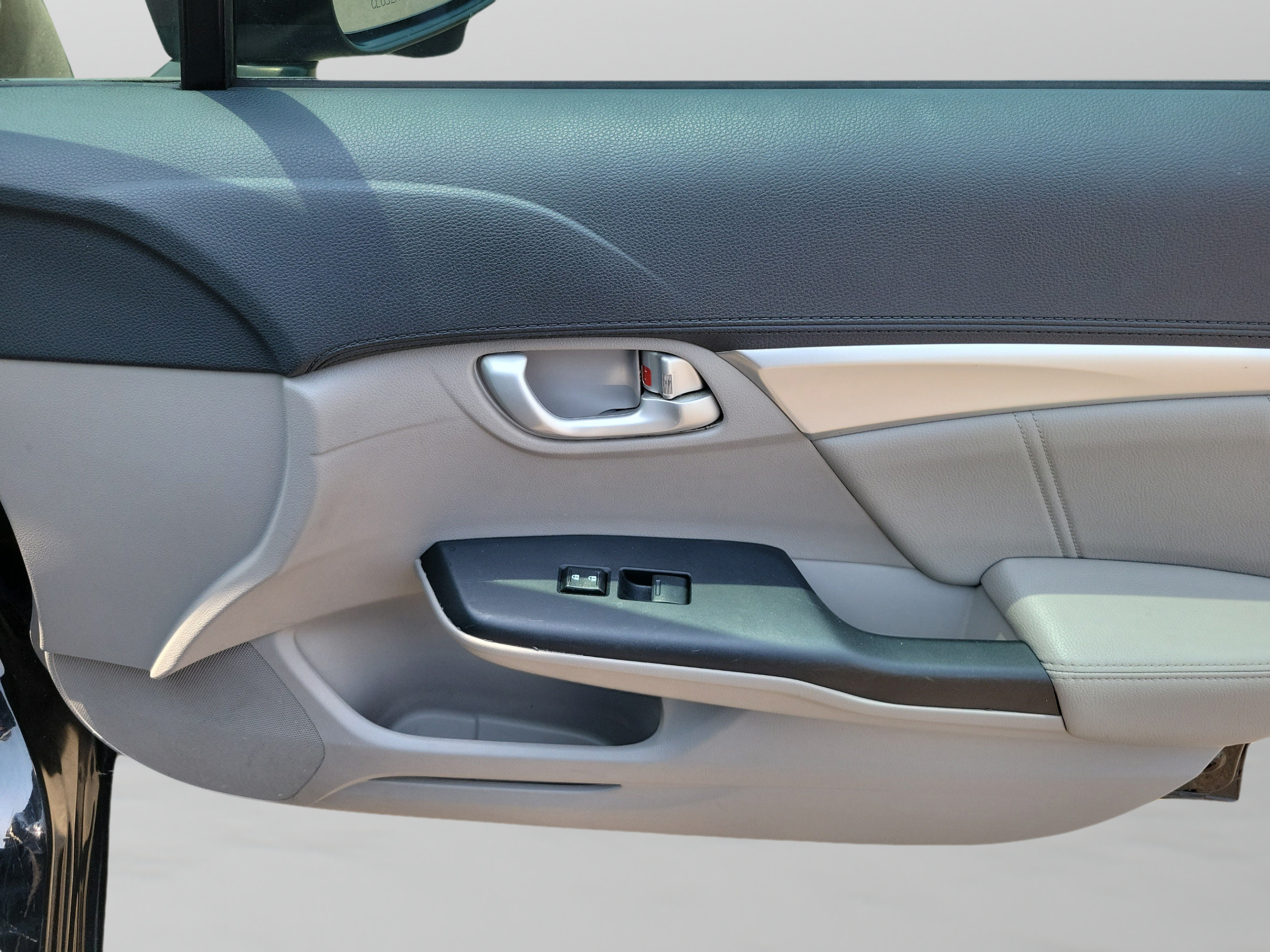 Used 2015 Honda Civic EX-L image 21