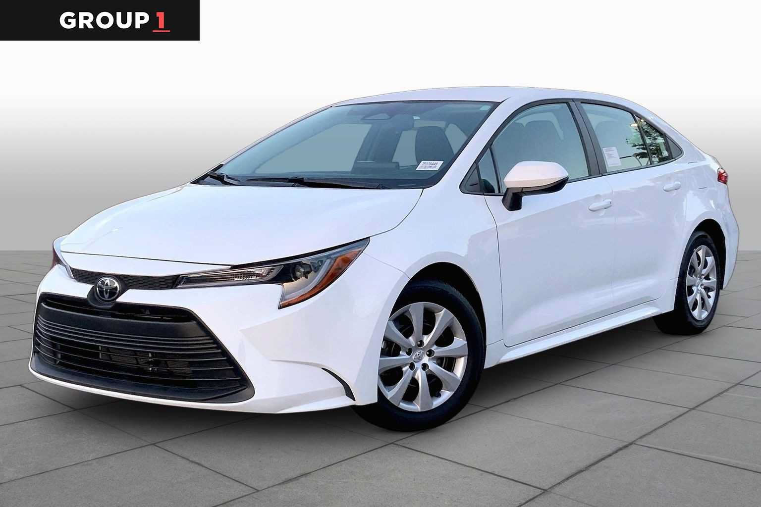 Used 2026 Toyota Corolla LE FWD image 1