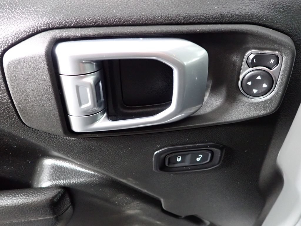 Used 2023 Jeep Wrangler Unlimited Sport AWD/4WD image 16