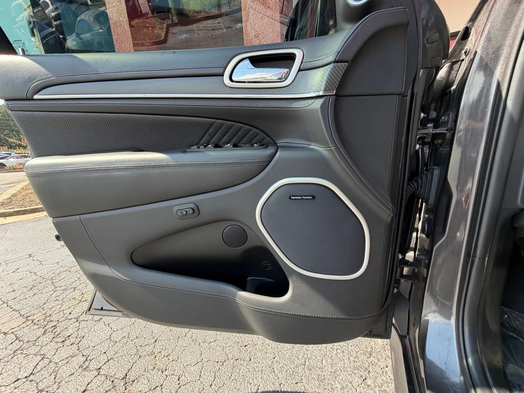 Used 2021 Jeep Grand Cherokee SRT AWD/4WD image 17