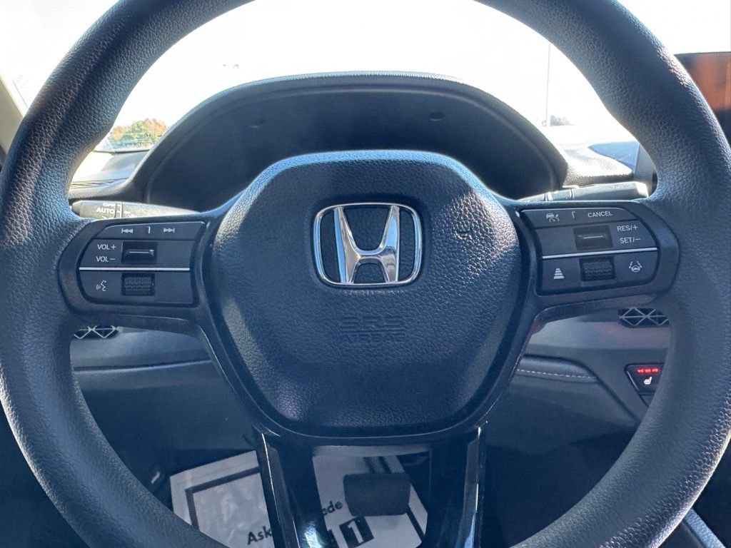 Used 2025 Honda Accord SE image 16