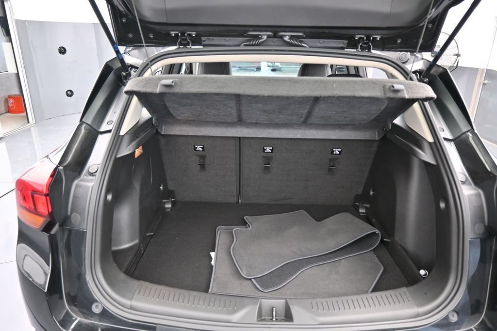 Used 2023 Buick Encore GX Preferred w/ Cold Weather Comfort Package FWD image 38